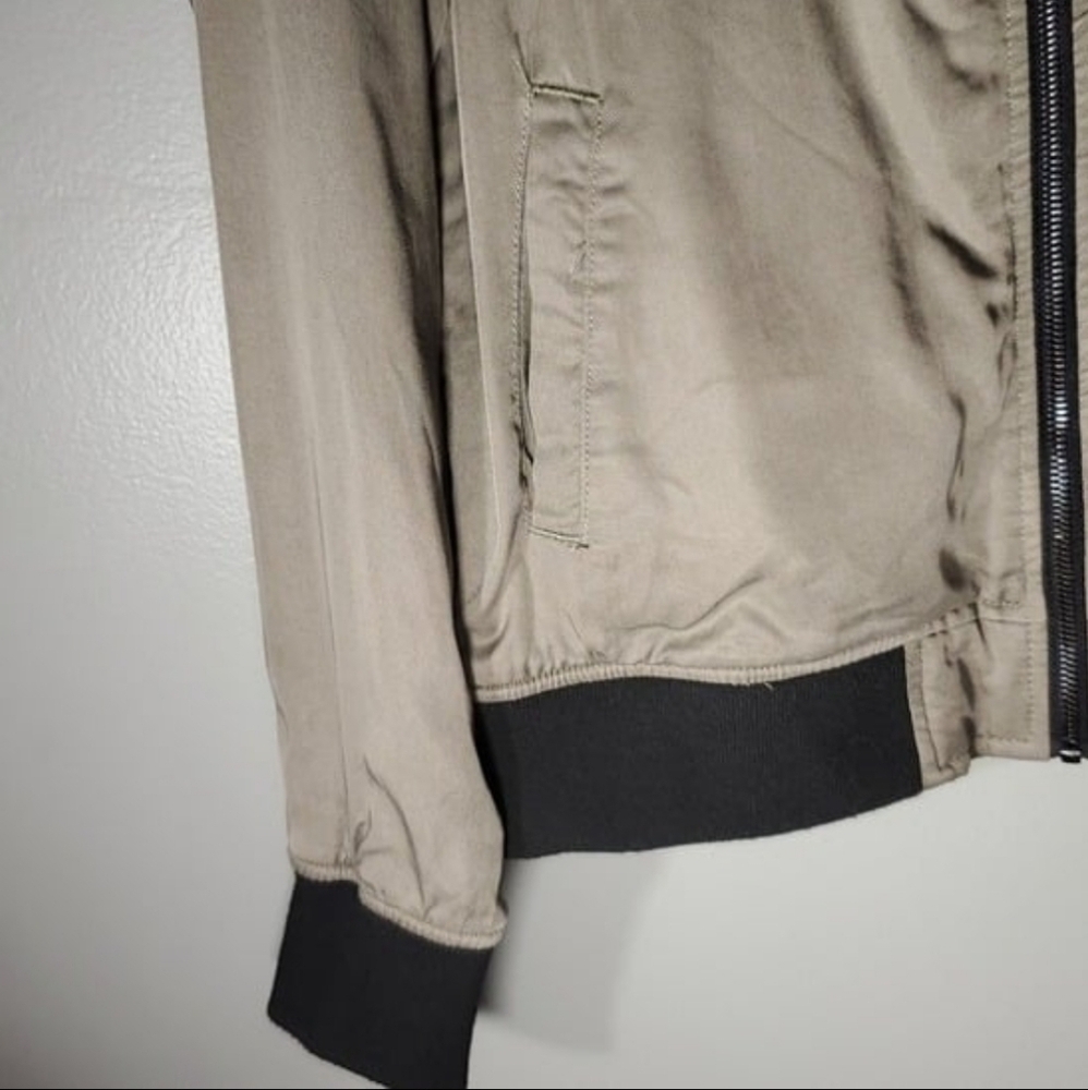 Light Olive Green Bomber Jacket - NWT - Picture 7 of 9